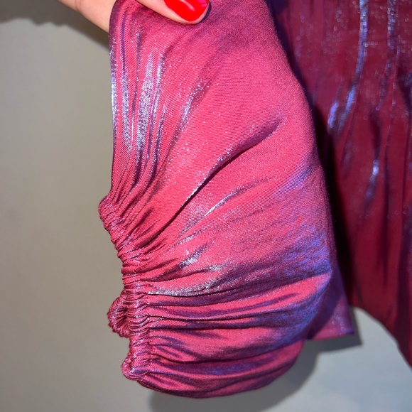 🌸🪩✨Bright Pink Blouse🌸🪩✨ - Picture 4 of 6